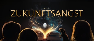 Drei Kinder und eine Ratte sitzen vor einem leuchtenden Buch – darüber das Wort „Zukunftsangst“: In dieser Folge des Podcast geht es um den Klimawandel