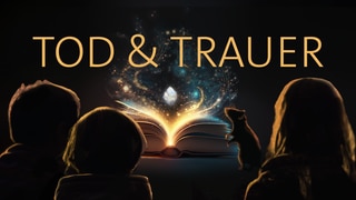Drei Kinder und eine Ratte sitzen vor einem leuchtenden Buch – darüber das Wort „Trauer & Tod“. Der Podcast hilft Kindern, über den Tod zu sprechen und Erinnerungen zu bewahren.