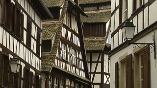 Streets, Ghettos and Construction Work · Urban Life in the Late Middle Ages