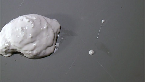 Schlagartig fest · Achtung! Experiment