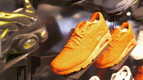 Der Preis der Turnschuhe