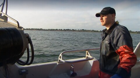 Wie arbeitet ein selbständiger Fischer? · Frage trifft Antwort