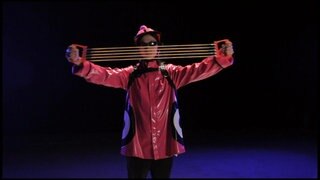 Ein Hubschrauber mit Gummiantrieb · Achtung! Experiment