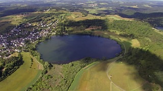 Was ist ein Maar? · Frage trifft Antwort