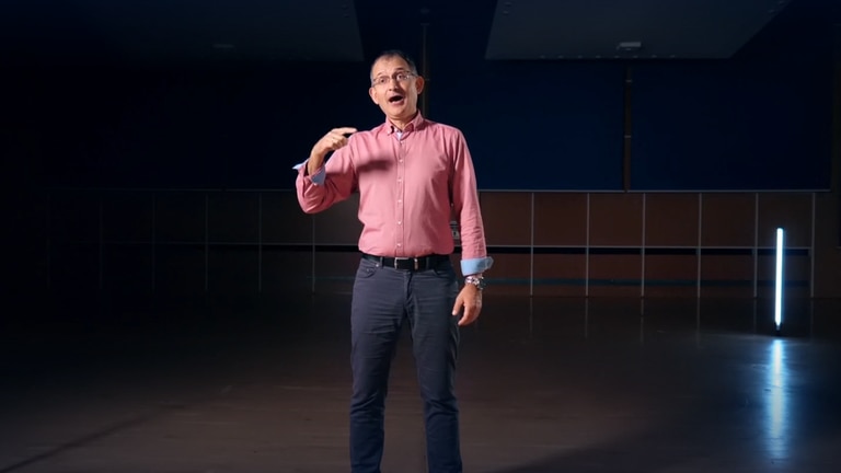 Singen lernen: Richtig singen mit dem Tutorial - eine Anleitung in vier Filmen